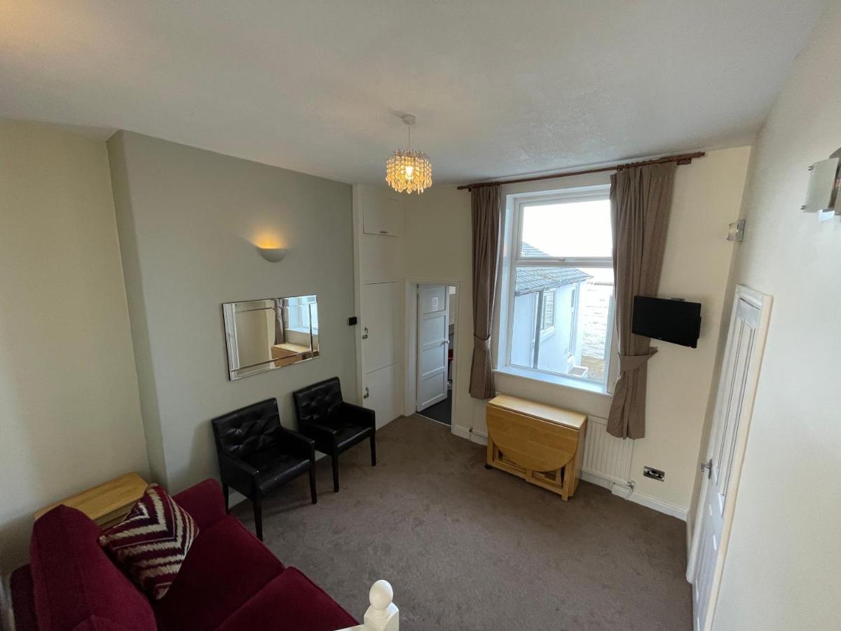 45 The Square Holiday Apartments Scarborough Buitenkant foto